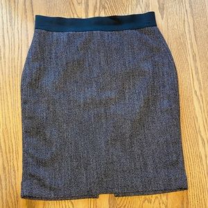 Express. Size 6. Pencil Skirt. 🖤✨